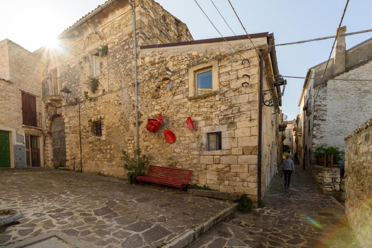 La Maison De Martine Bolognano Luaran gambar